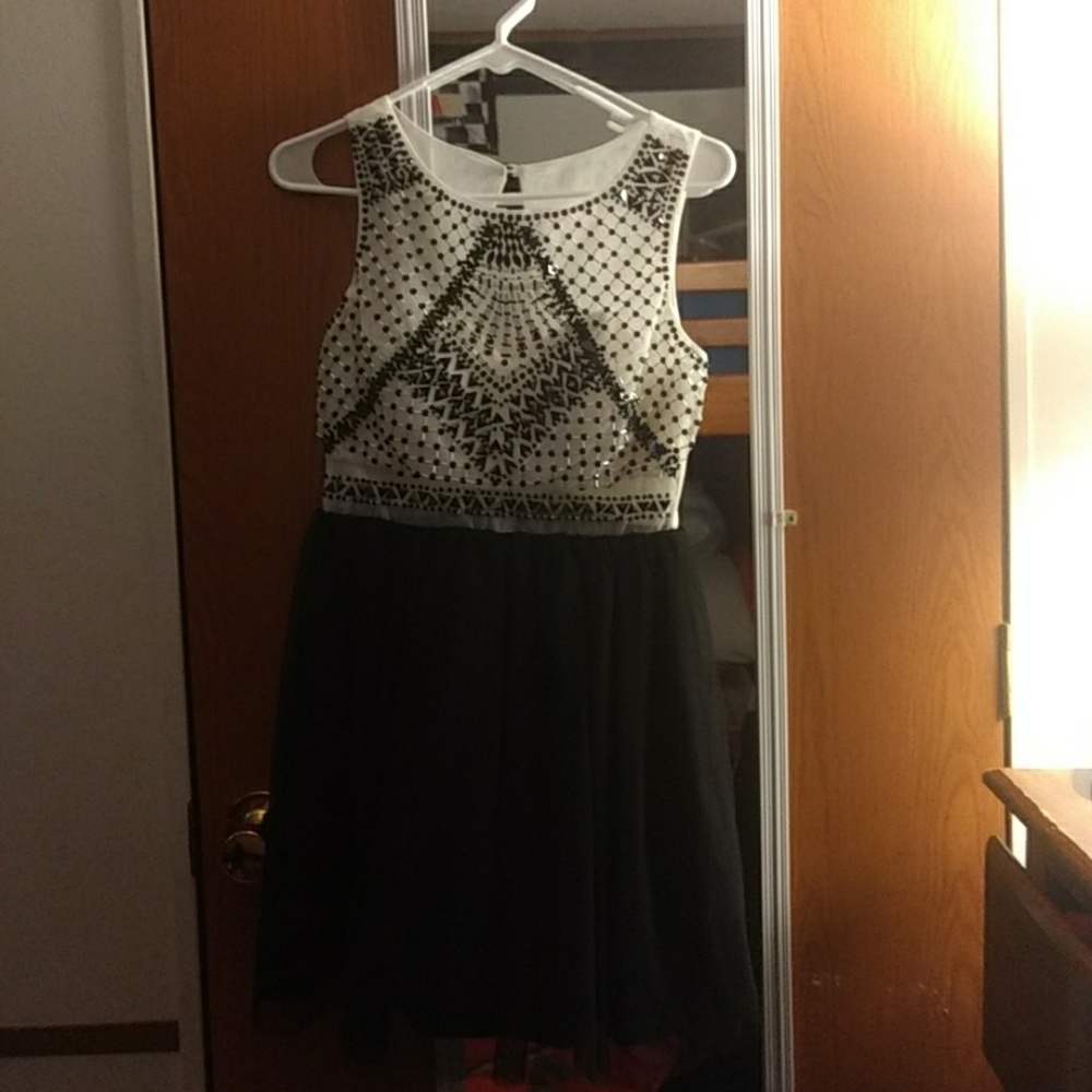 Love Reign dress